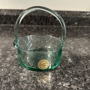 Vintage Park B Smith St Moritz Handcrafted Recycled Glass Glass Basket Mexico